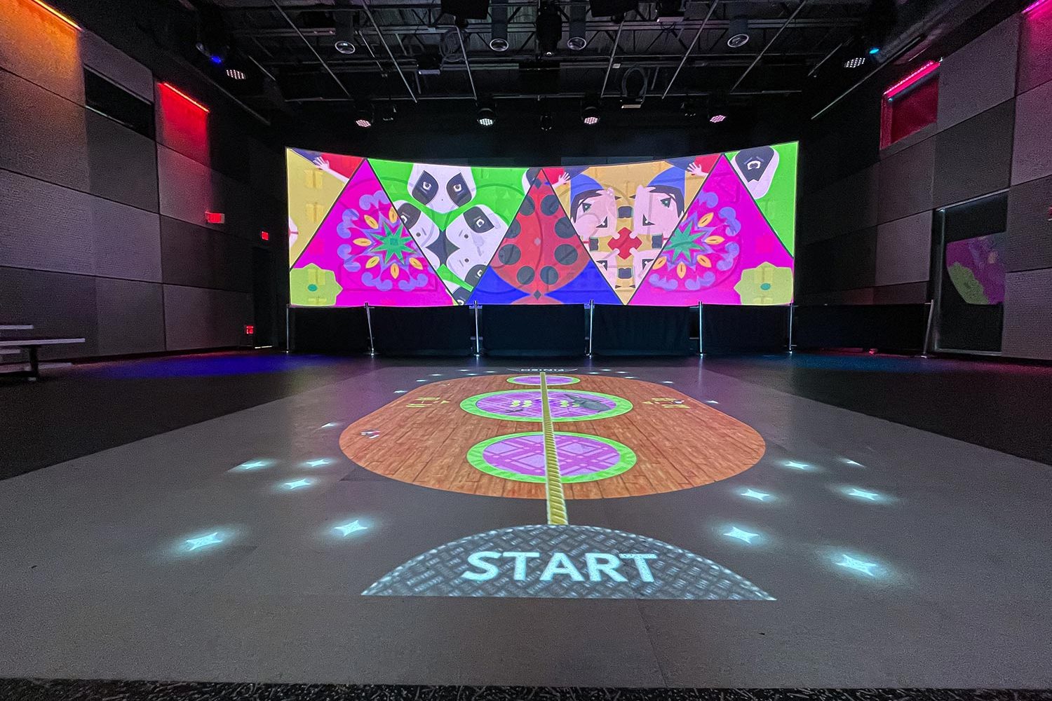 Floor based interactive game projection with start point and targets